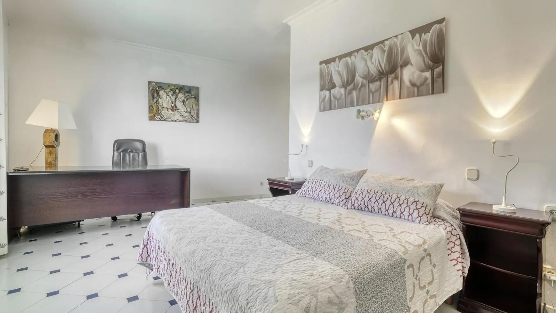 Apartment In Roses Near Sea 0*,  Spanien